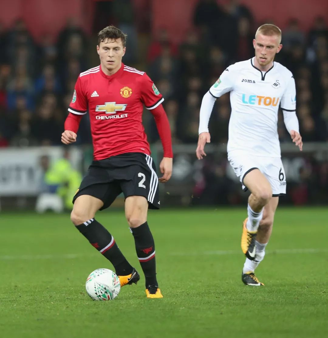 时刻挺身而 时刻挺身而